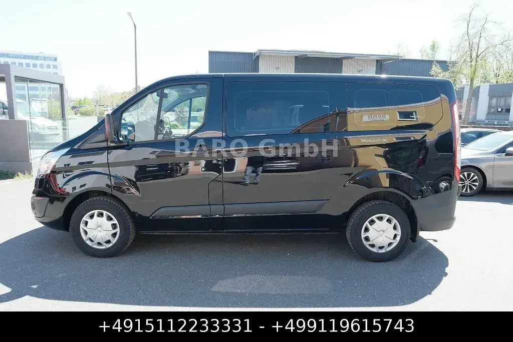 Używany Ford Transit Trend 131 KM (96 kW) 2017 Czarny Minivan
