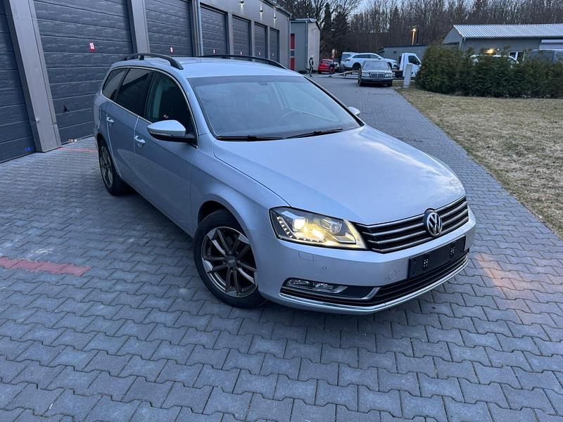 Gebraucht VW Passat Highline 177 PS (130 kW) 2013 Silber Kombi