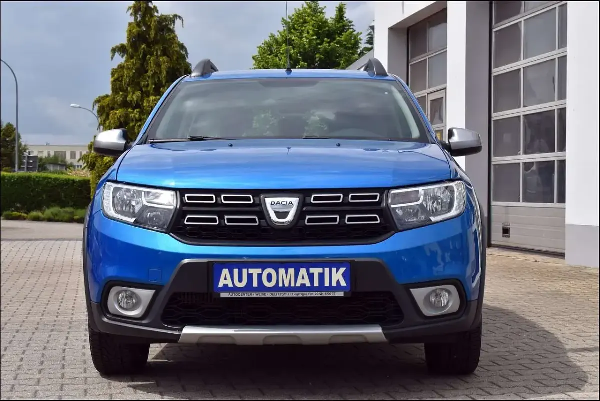 Gebraucht Dacia Sandero Prestige 90 PS (66 kW) 2017 Blau sky Kleinwagen