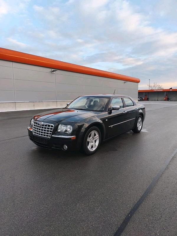 Gebraucht Chrysler 300C 218 PS (160 kW) 2009 Schwarz Limousine