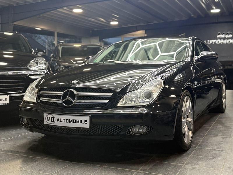 Schwarz Gebraucht 2011 Mercedes CLS350 Sport Coupé | 14.999 € - Bild 1/4