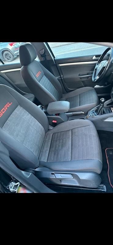 Gebraucht VW Golf V 105 PS (77 kW) 2007 Schwarz Limousine