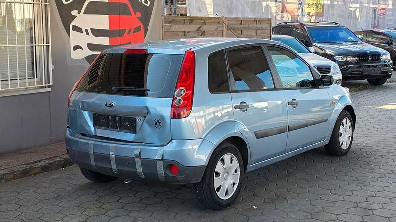 Gebraucht Ford Fiesta Ambiente 60 PS (44 kW) 2006 Tonic Kleinwagen