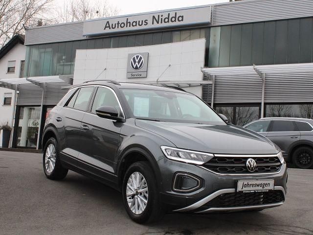 Gebraucht VW T-Roc Life 150 PS (110 kW) 2024 Indiumgrau metallic SUV