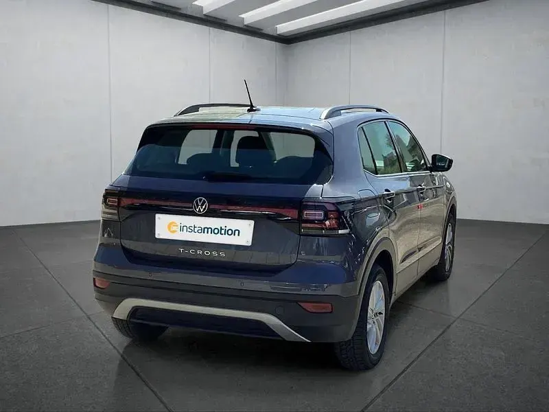 Gebraucht VW T-Cross 110 PS (80 kW) 2023 Grau SUV