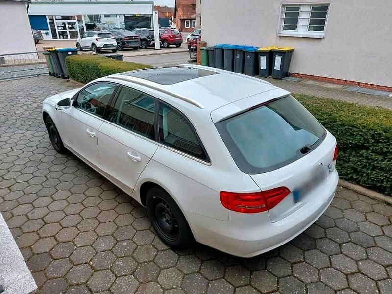 Gebraucht Audi A4 120 PS (88 kW) 2014 Weiß Kombi
