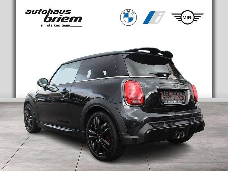 Gebraucht Mini John Cooper Works Hatch 231 PS (169 kW) 2023 Schwarz Kleinwagen