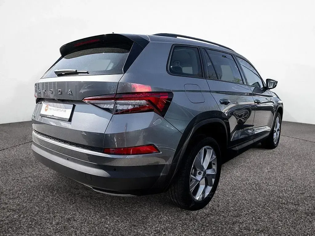 Gebraucht Skoda Kodiaq Ambition 150 PS (110 kW) 2023 Grau SUV