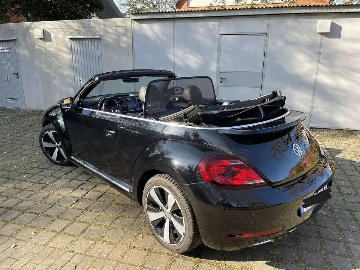 Gebraucht VW Beetle Cabriolet Sound 150 PS (110 kW) 2017 Schwarz Cabrio