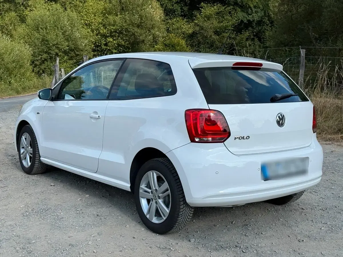 Gebraucht VW Polo Life 60 PS (44 kW) 2013 Weiß Kleinwagen