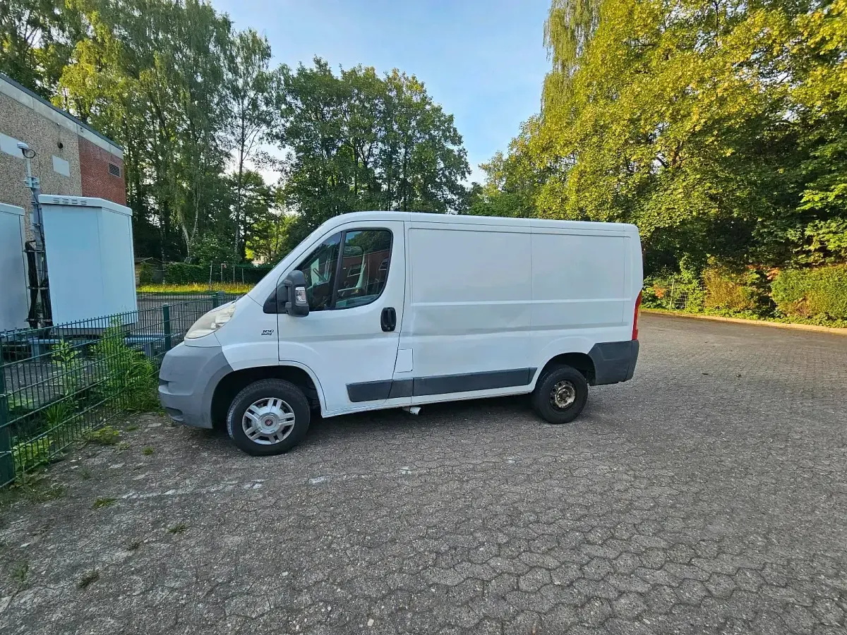 Gebraucht Fiat Ducato 101 PS (74 kW) 2011 Weiß Van