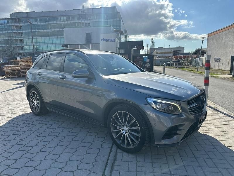 Gebraucht Mercedes GLC220 AMG line 2015 Grau SUV