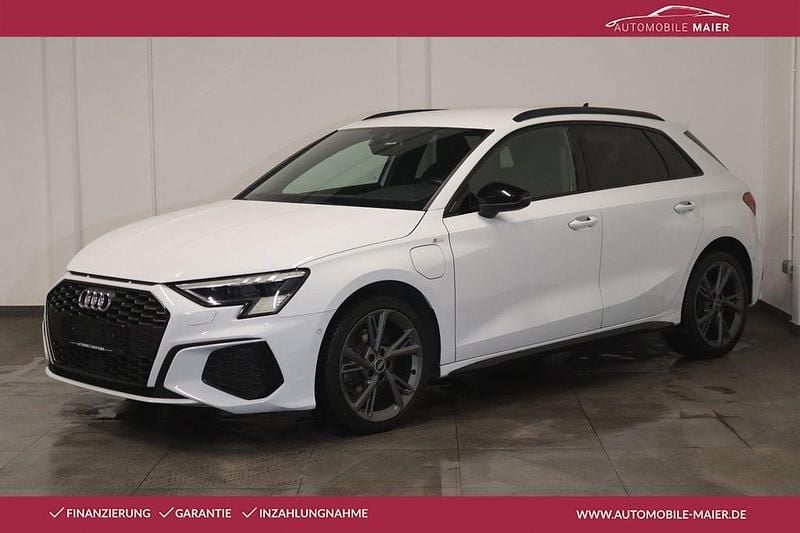 Gebraucht Audi A3 S-Line 204 PS (150 kW) 2021 Gletscherweiã metallic Limousine