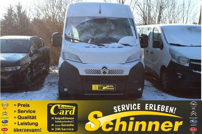 Eisweiß Gebraucht 2025 Citroën Jumper Van / Kleinbus | 30.838 € (Fairer Preis) - Bild 1/3