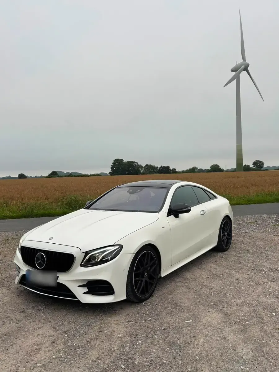 Gebraucht Mercedes E200 AMG Edition 1 184 PS (135 kW) 2016 Weiß Coupé