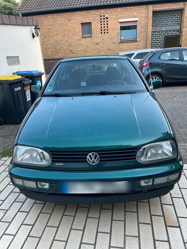 Grün Gebraucht 1997 VW Golf III Kleinwagen | 1.500 € (Fairer Preis) - Bild 1/4