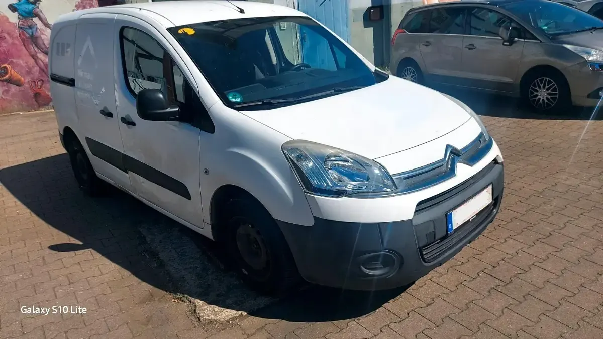 Gebraucht Citroën Berlingo 75 PS (55 kW) 2013 Weiß Van / Kleinbus