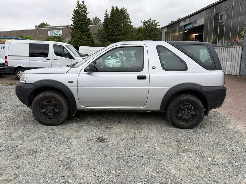 Gebraucht Land Rover Freelander 117 PS (86 kW) 2003 Silber SUV