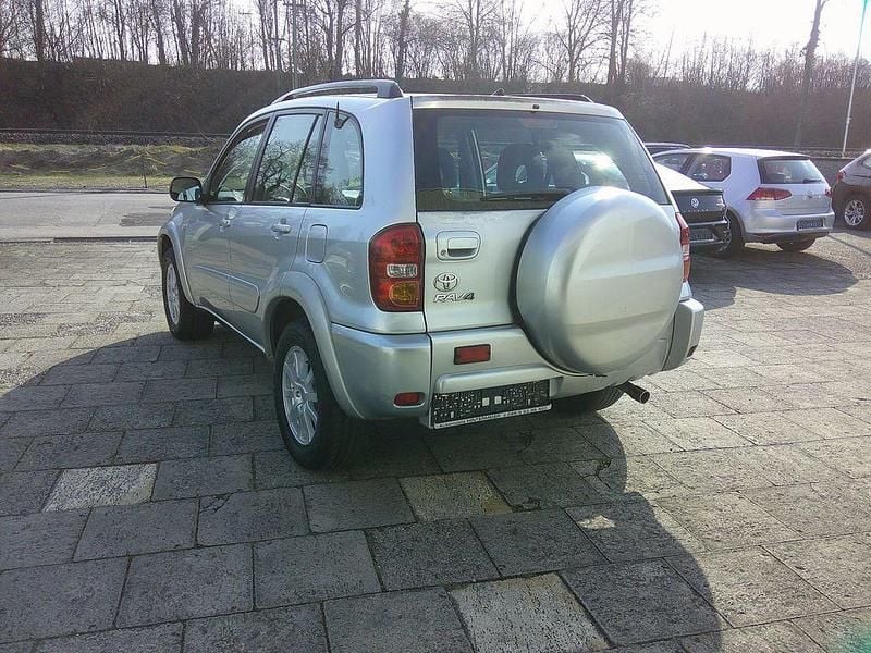 Gebraucht Toyota RAV4 Sol 150 PS (110 kW) 2004 Silber SUV