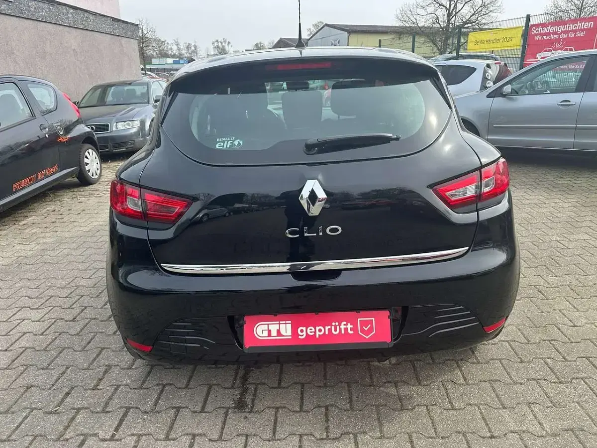 Gebraucht Renault Clio Expression 73 PS (53 kW) 2014 Schwarz Kleinwagen