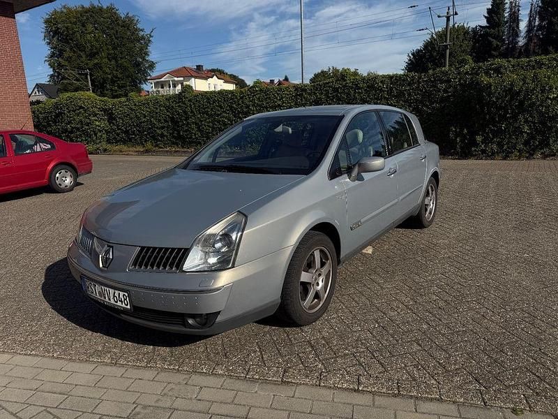 Silber Gebraucht 2002 Renault Vel Satis Initiale Kleinwagen | 2.500 € - Bild 1/4