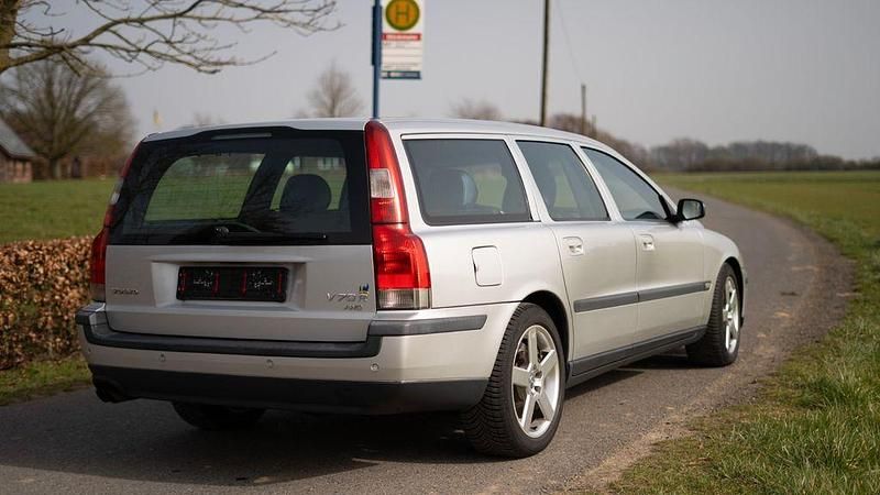 Gebraucht Volvo V70 299 PS (219 kW) 2003 Silber Kombi