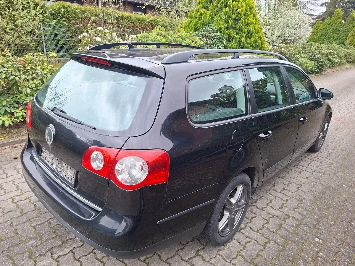 Gebraucht VW Passat 140 PS (102 kW) 2010 Kombi
