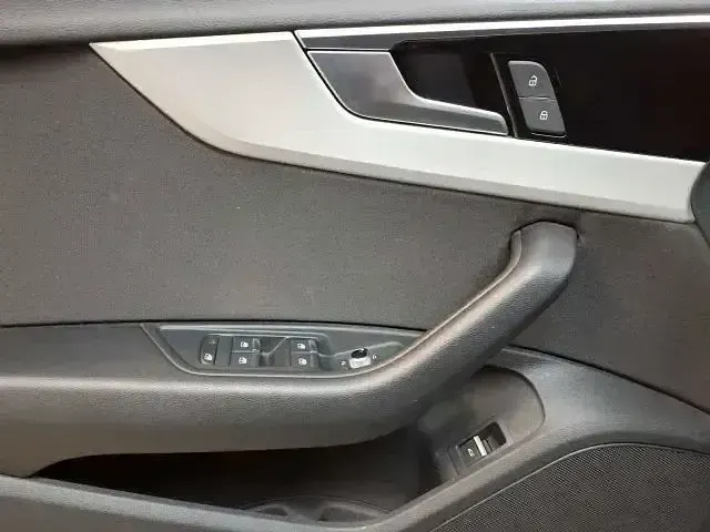 Second-hand Audi A4 Advanced 204 CP (150 kW) 2024 Verde Break