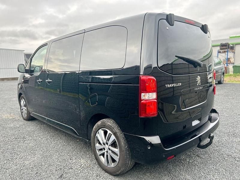 Gebraucht Peugeot Traveller 179 PS (131 kW) 2022 Schwarz Van / Kleinbus