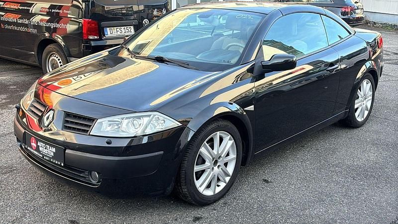 Gebraucht Renault Mégane Coupé Dynamique 135 PS (99 kW) 2004 Coupé
