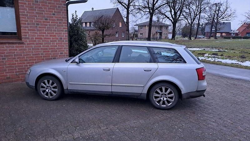 Gebraucht Audi A4 131 PS (96 kW) 2003 Silber Kombi