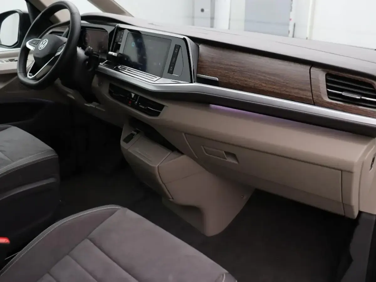 Occasion VW Multivan Style 150 ch (110 kW) 2025 Monospace