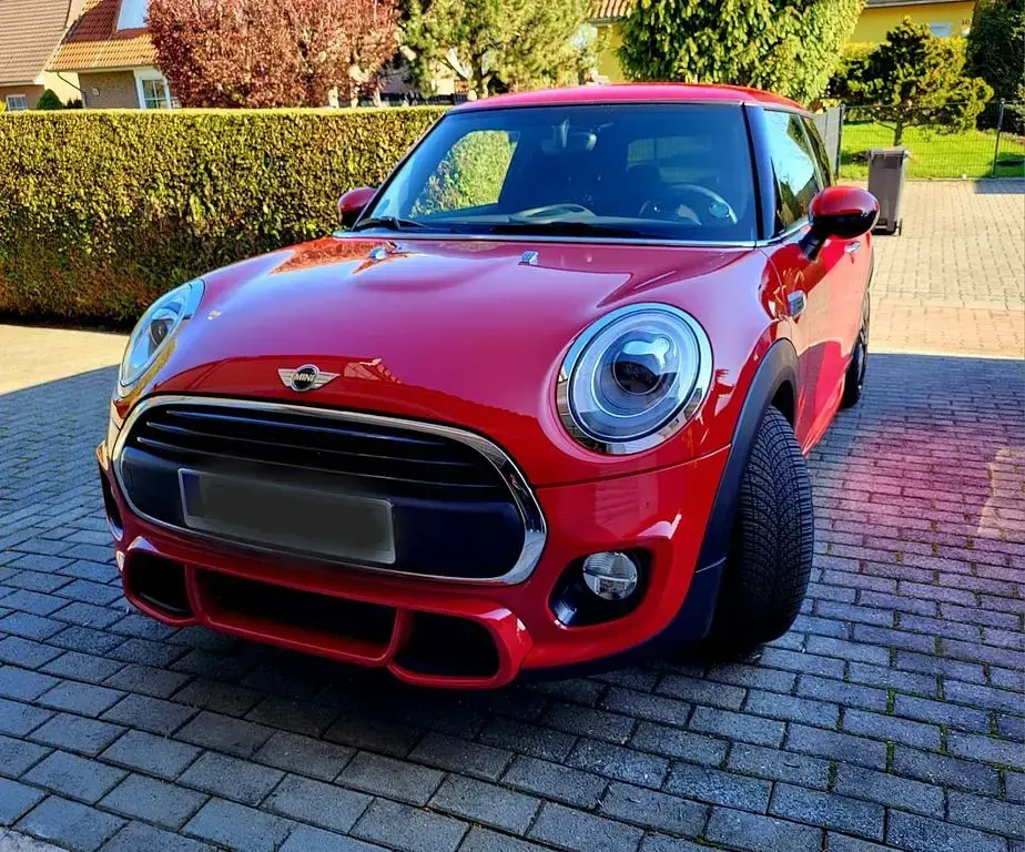 Usado Mini ONE 102 HP (75 kW) 2018 Vermelho Citadino