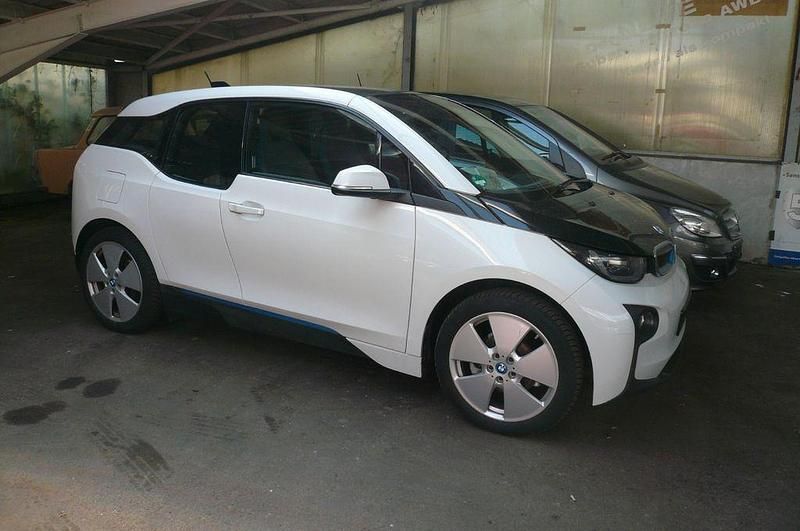 Gebraucht BMW i3 Basis 75 kW (102 PS) 2014 Kleinwagen