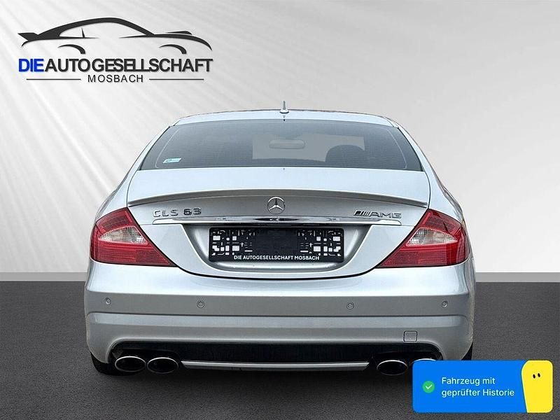 Gebraucht Mercedes CLS63 AMG AMG 514 PS (378 kW) 2006 Silber Limousine