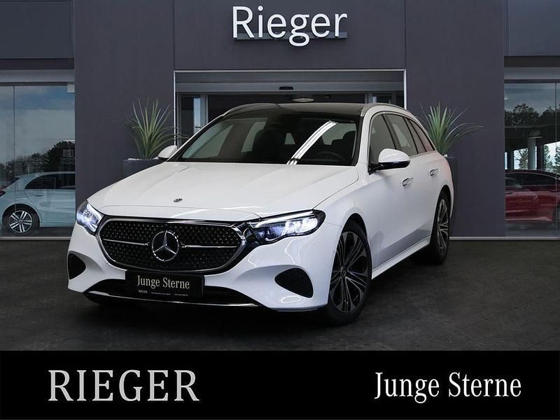 Weiß Gebraucht 2023 Mercedes E220 Avantgarde Kombi | 43.559 € (Superpreis) - Bild 1/4