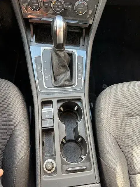 Second-hand VW Golf VII Comfortline 150 CP (110 kW) 2020 Alb Break