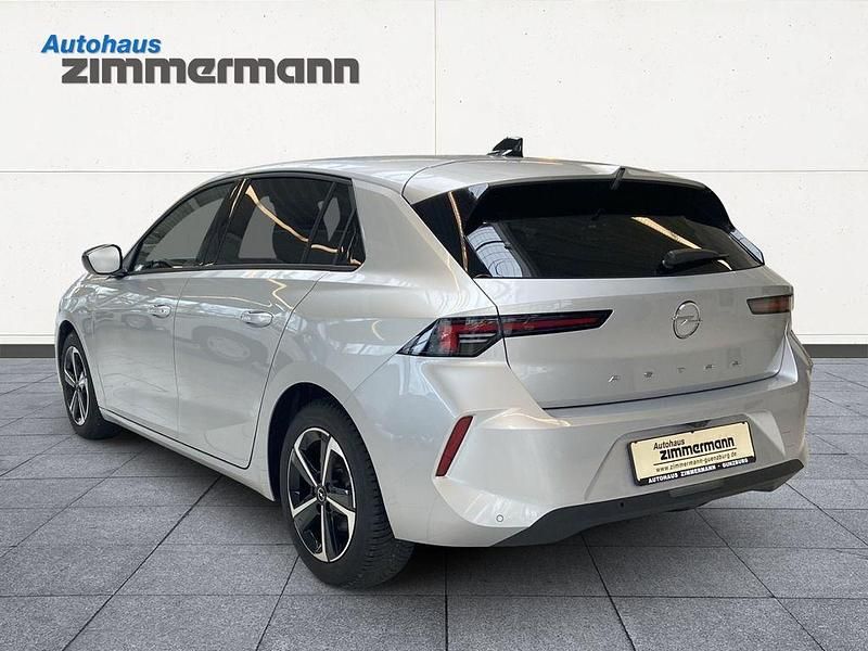 Gebraucht Opel Astra Edition 110 PS (80 kW) 2024 Silber Limousine