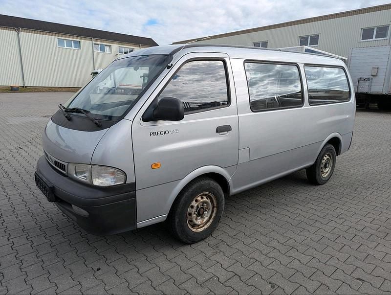 Silber Gebraucht 2004 Kia Bongo Abholung | 6.990 € - Bild 1/4