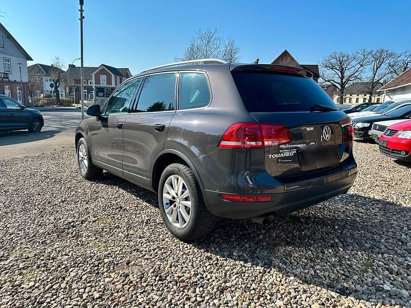 Gebraucht VW Touareg 245 PS (180 kW) 2012 Grau SUV