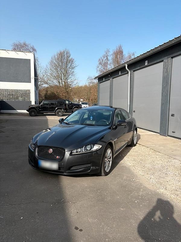 Gebraucht Jaguar XF S 275 PS (202 kW) 2015 Limousine