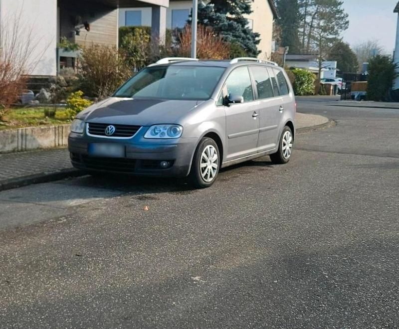 Gebraucht VW Touran Highline 140 PS (102 kW) 2006 Grau Van / Kleinbus