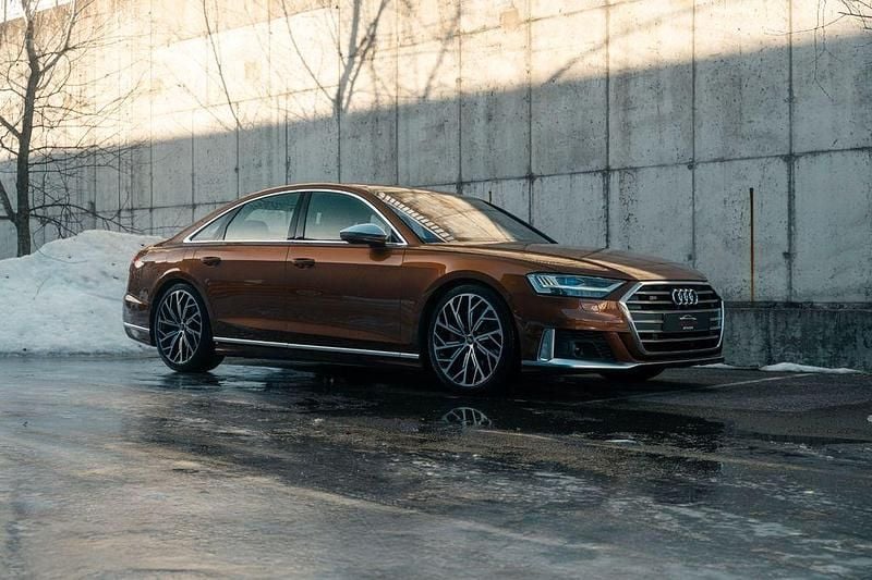 Gebraucht Audi S8 Sport 571 PS (419 kW) 2020 Orange Limousine