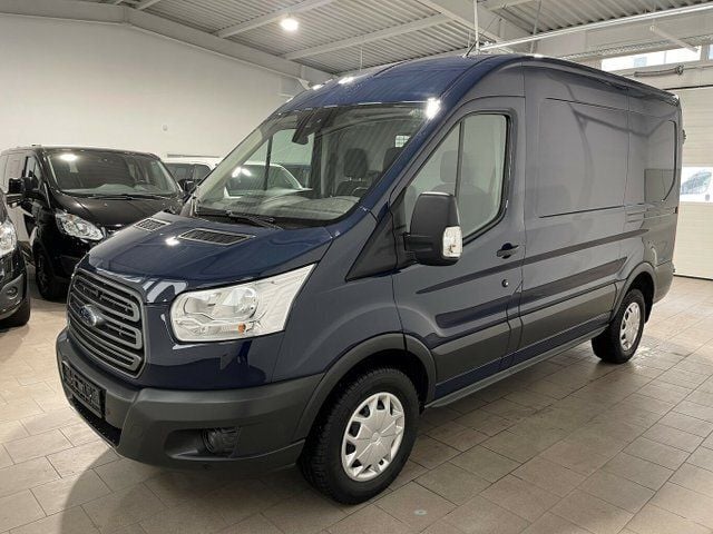 Second-hand Ford Transit 170 CP (125 kW) 2018 Albastru Van