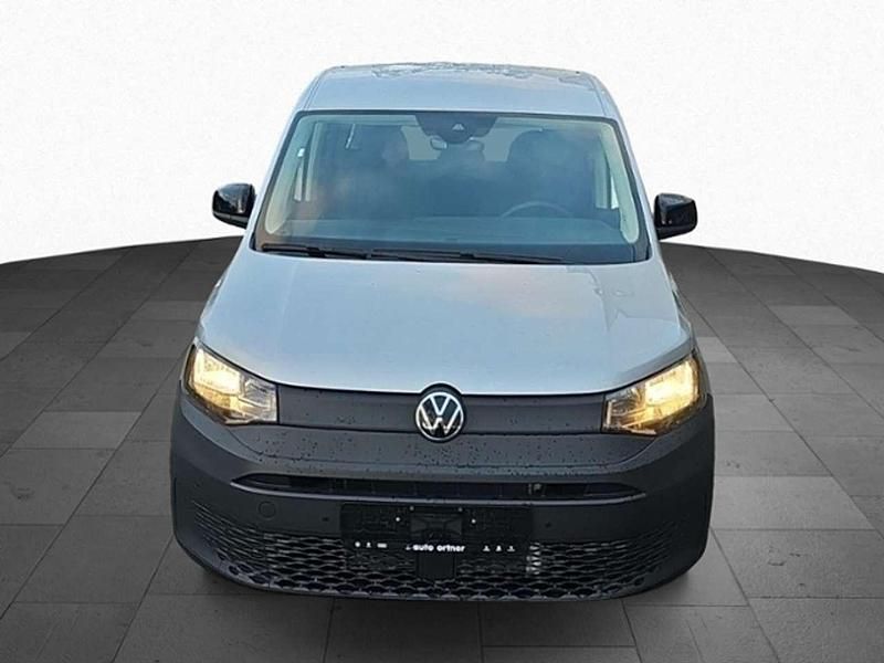 Gebraucht VW Caddy Basis 102 PS (75 kW) 2024 Reflexsilbermetallic Van / Kleinbus