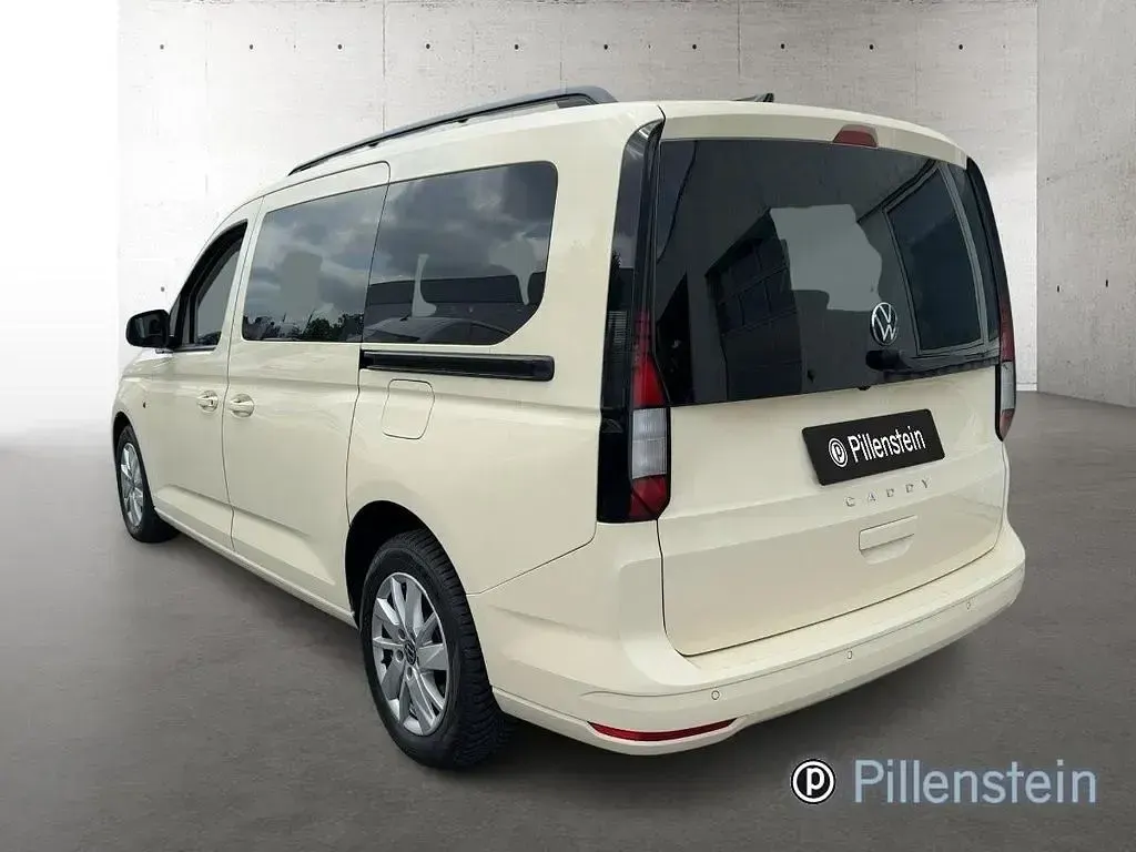 Gebraucht VW Caddy Maxi Life 122 PS (89 kW) 2023 Beige Van / Kleinbus