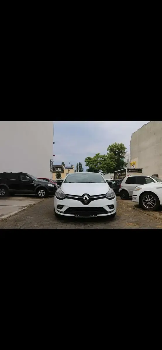Gebraucht Renault Clio IV LIMITED 118 PS (86 kW) 2017 Weiß Limousine
