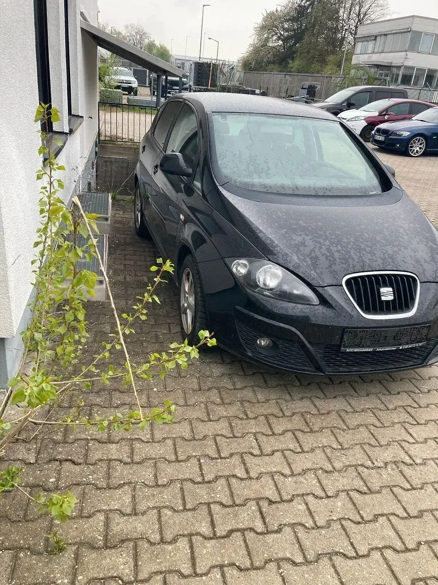 Używany Seat Altea Style 140 KM (102 kW) 2011 Czarny Minivan