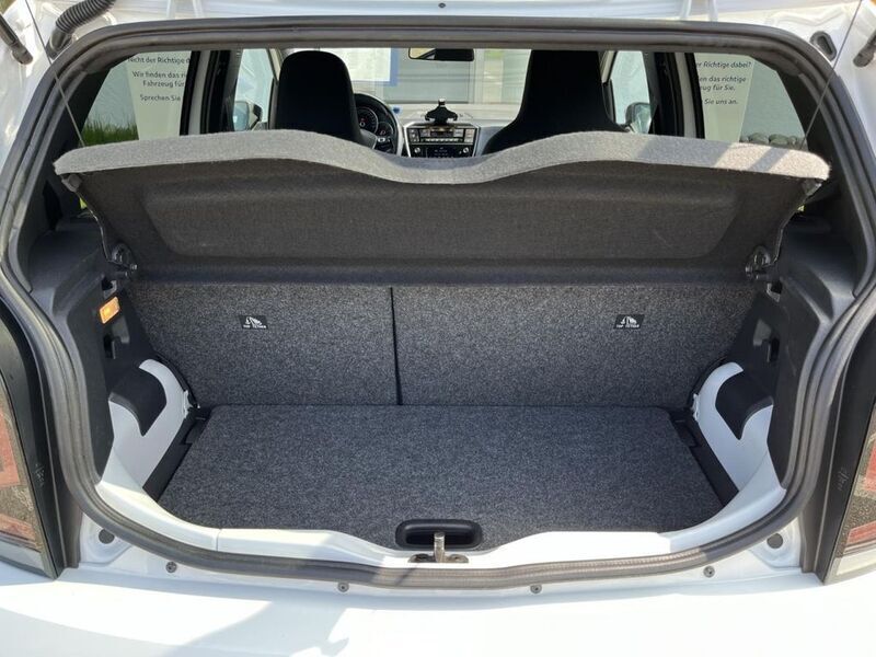 Gebraucht VW up! United 65 PS (47 kW) 2021 Pure white (weiß) Kleinwagen