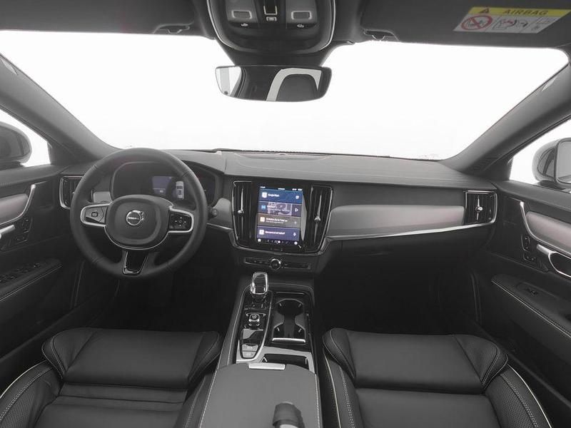 Gebraucht Volvo V90 Plus 455 PS (334 kW) 2025 Weiß Kombi